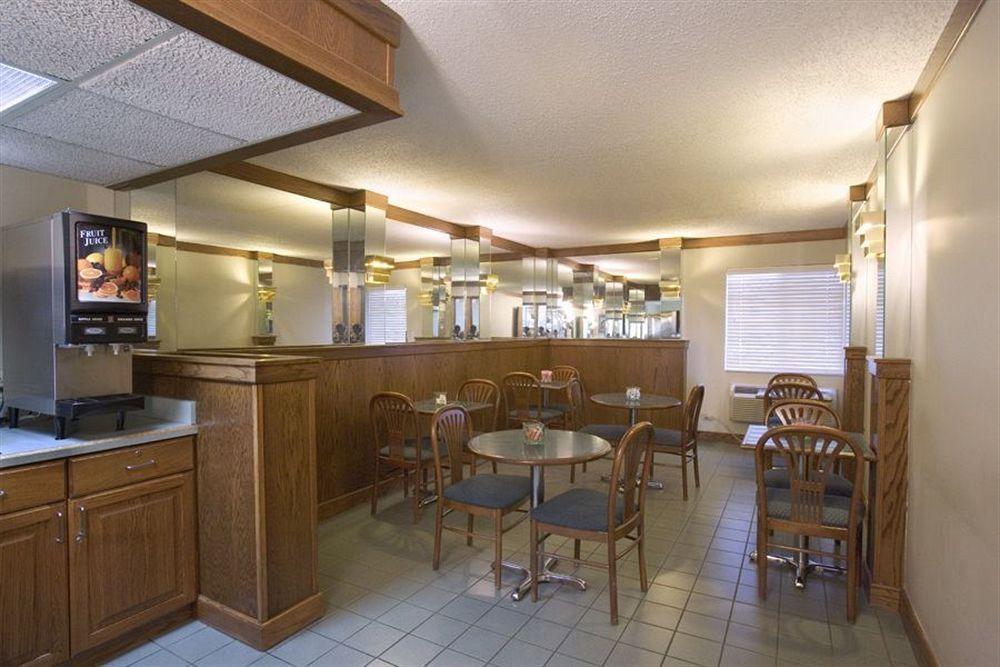 Spark By Hilton Wichita East Ngoại thất bức ảnh