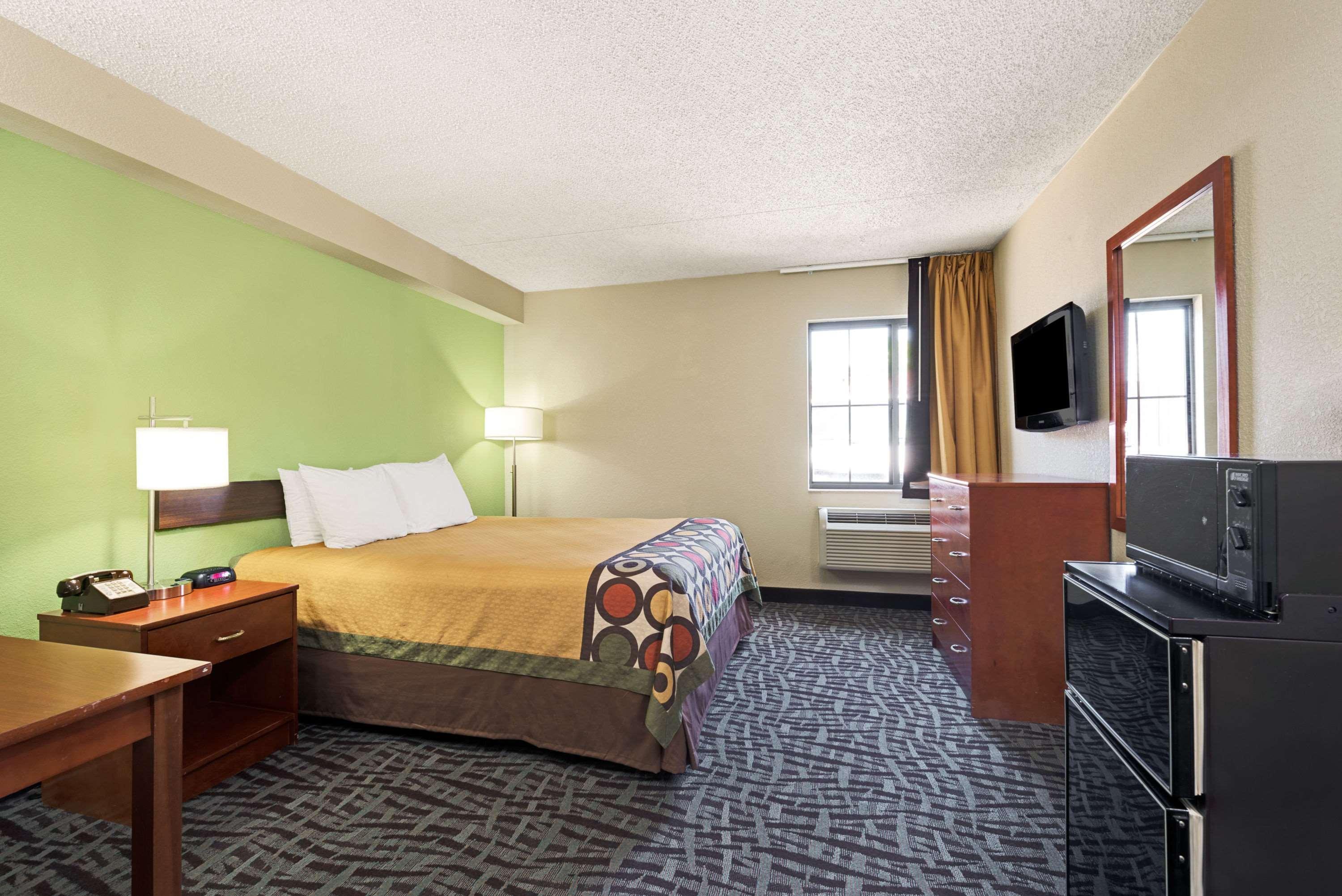 Spark By Hilton Wichita East Ngoại thất bức ảnh
